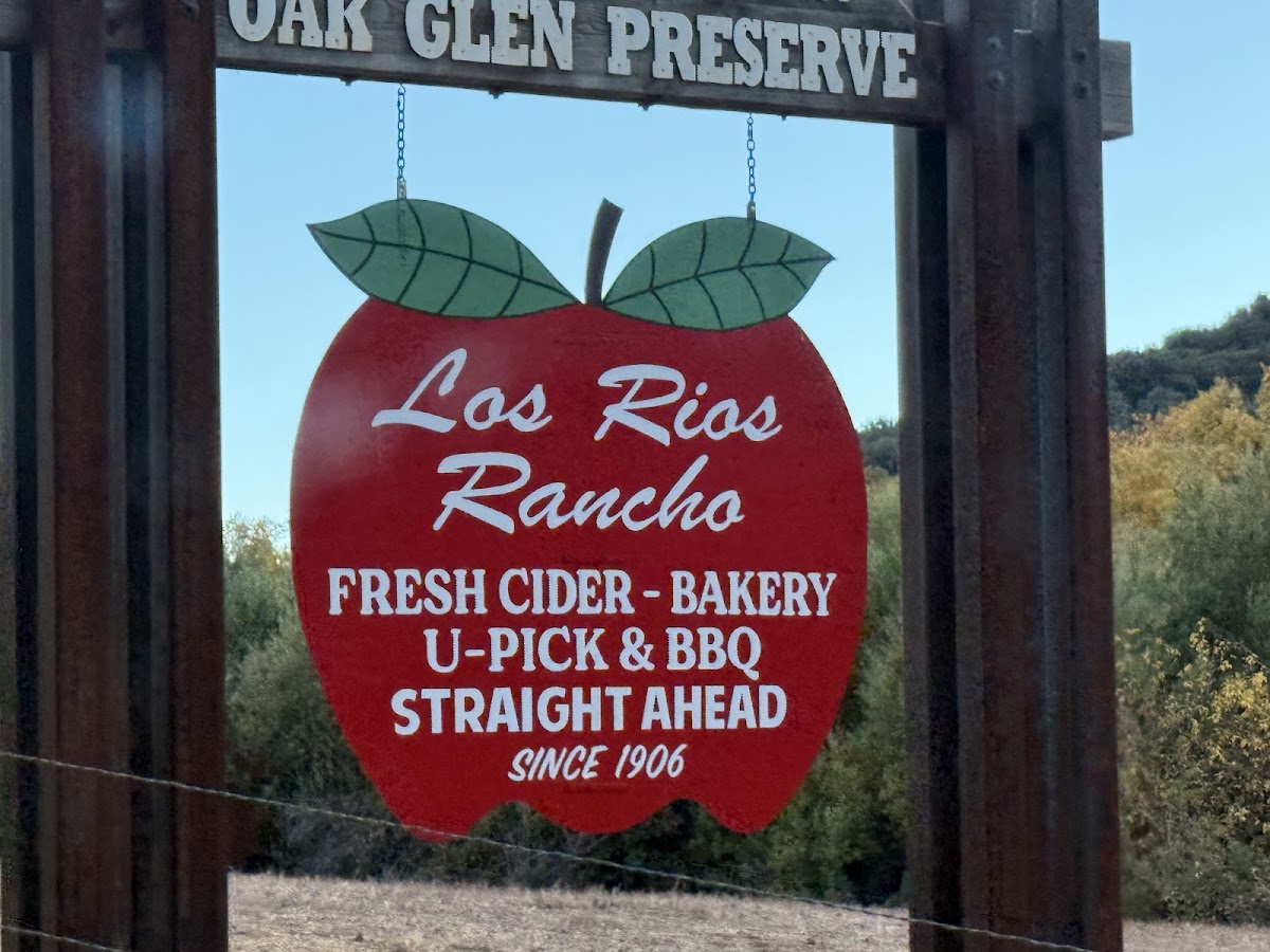 Oak Glen Apple Farm Ranch apple orchard in Oak Glen, California