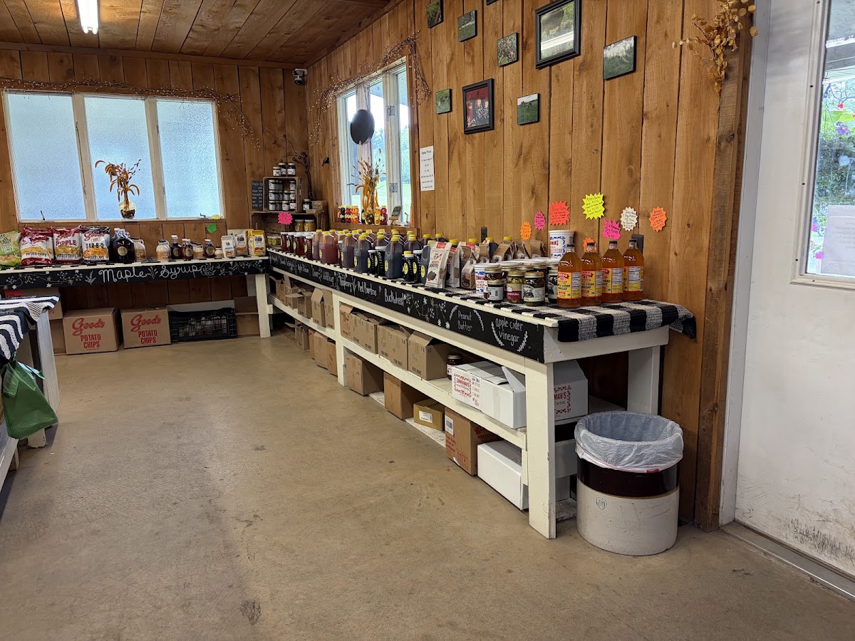 Miller’s Orchards Farm Market apple orchard in Scott Twp., Pennsylvania
