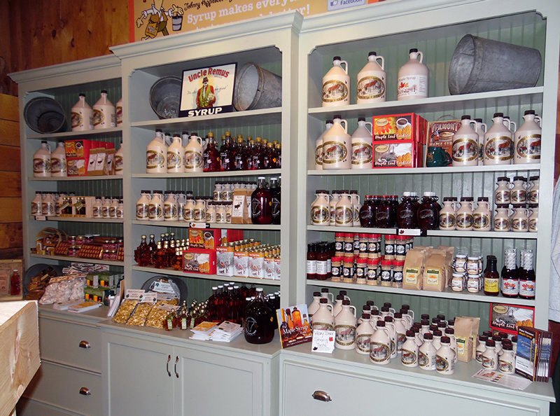 Apple Barn & Country Bake Shop apple orchard in Bennington, Vermont