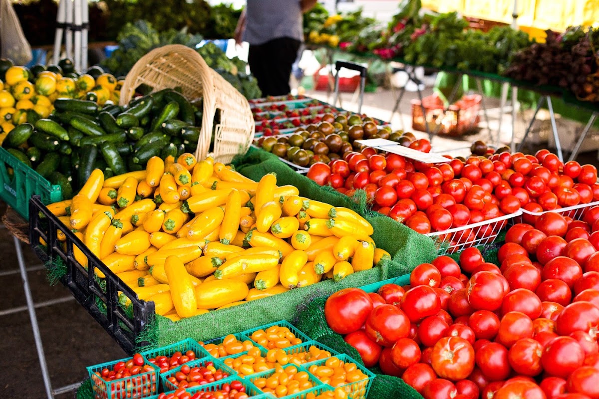 J R Organics CSA apple orchard in Escondido, California