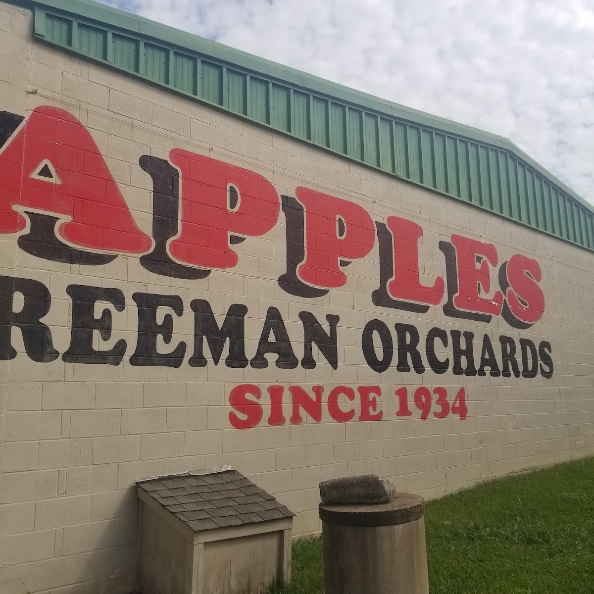 Freeman Apple Orchard apple orchard in Lakewood, Colorado