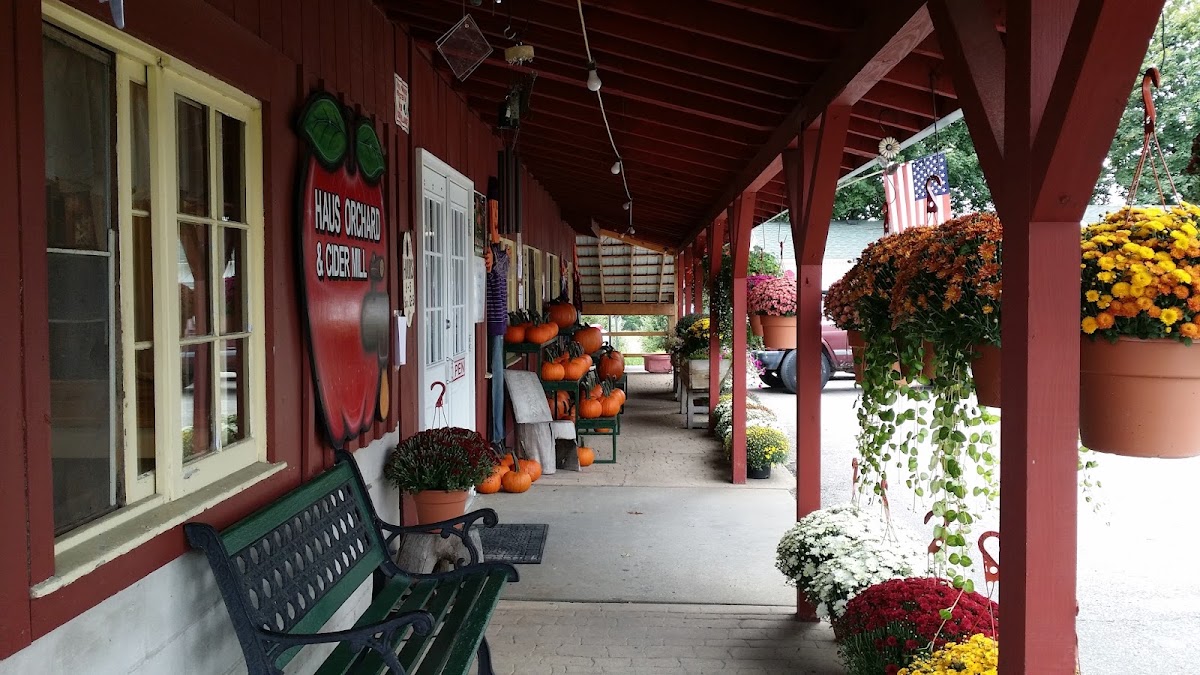 Haus Orchard and Cider Mill apple orchard in Canfield, Ohio