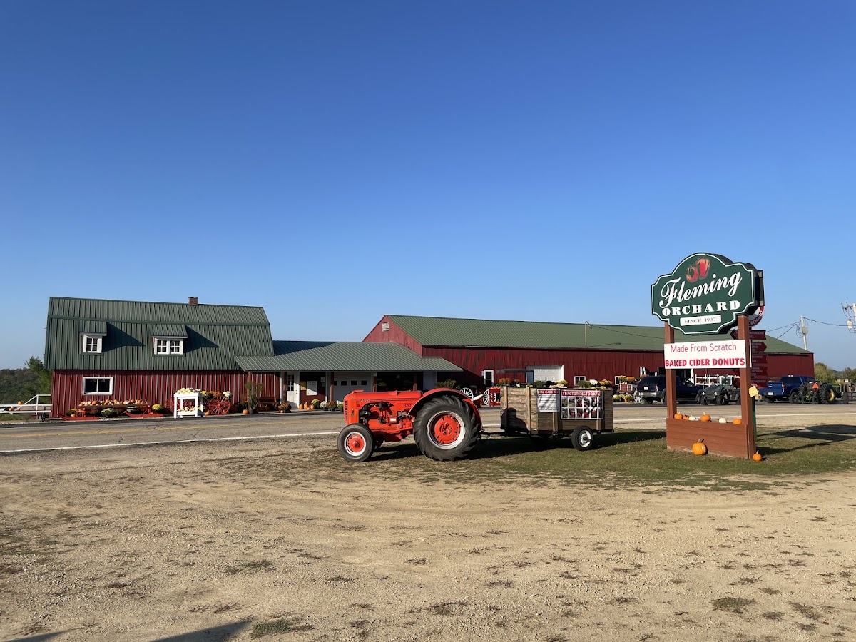Fleischman Orchard apple orchard in Blair, Wisconsin