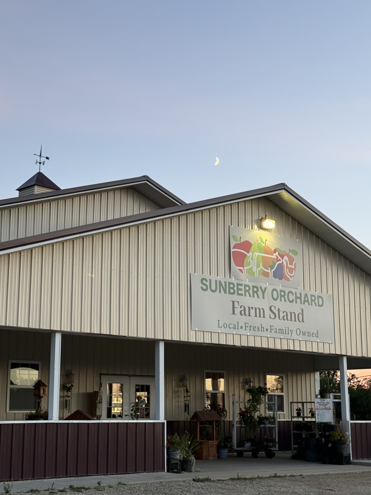 Sun Berry Orchard Farm – Mundelein apple orchard in Mundelein, Illinois