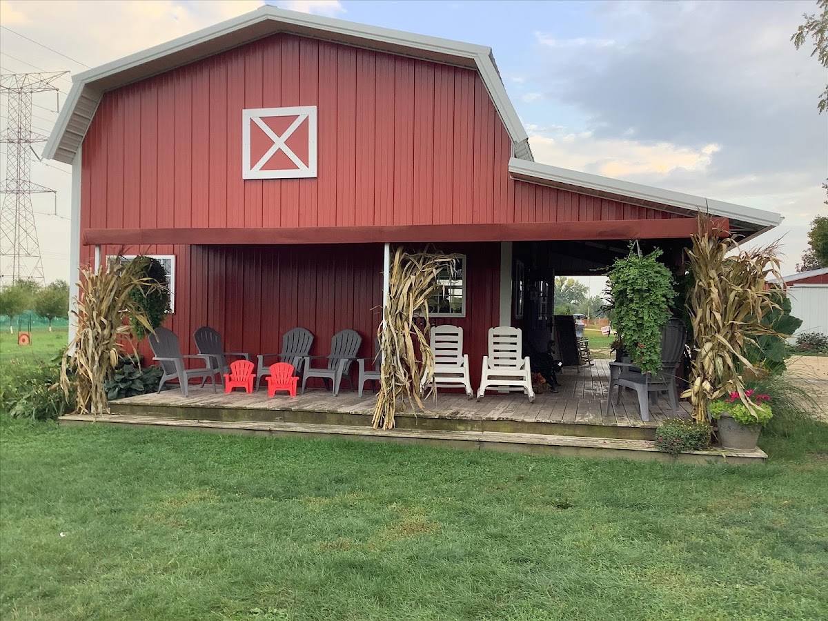 Valley Orchard apple orchard in Cherry Valley, Illinois