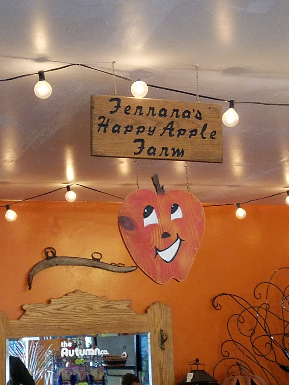 Ferrara's Happy Apple Farm apple orchard in Penrose, Colorado